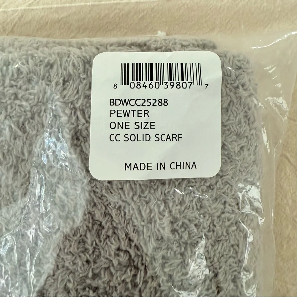 NWT Barefoot Dreams CozyChic Gray Scarf - Picture 4 of 6